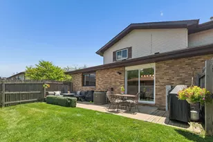 893 Meadow Ridge Ln, New Lenox, IL 60451 - Photo 29