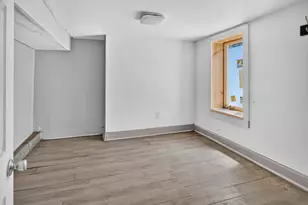7931 S Muskegon Ave, Chicago, IL 60617 - Photo 13