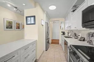 474 N Lake Shore Dr, Chicago, IL 60611 - Photo 11