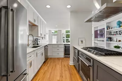 1933 W School Street, Chicago, IL 60657 - Photo 15