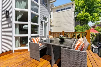 1933 W School Street, Chicago, IL 60657 - Photo 29