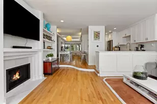 1933 W School St, Chicago, IL 60657 - Photo 9