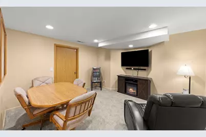 2285 Stacy Circle, Montgomery, IL 60538 - Photo 21