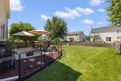 2285 Stacy Circle, Montgomery, IL 60538 - Photo 23