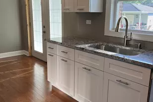 3738 S 57th Ave, Cicero, IL 60804 - Photo 11