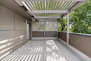 1339 W Ancona St, Chicago, IL 60642 - Photo 33