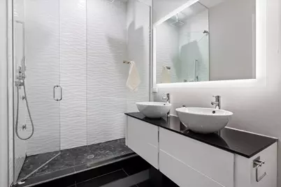 1339 W Ancona Street, Chicago, IL 60642 - Photo 21