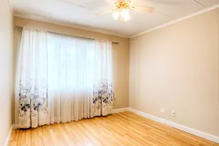 5242 W 79th St, Burbank, IL 60459 - Photo 13