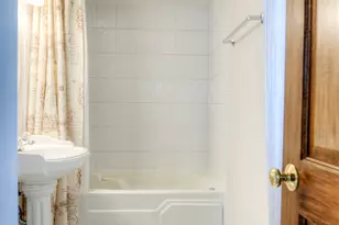 5242 W 79th St, Burbank, IL 60459 - Photo 17