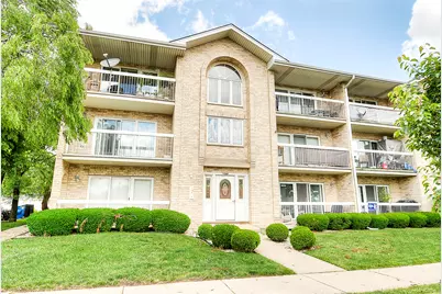 5242 W 79th Street #2D, Burbank, IL 60459 - Photo 1
