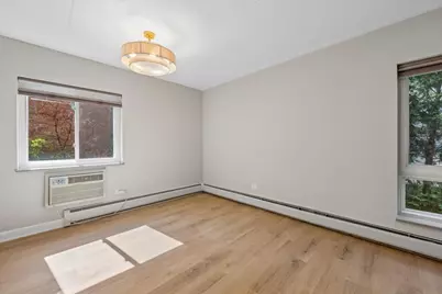 203 N Kenilworth Avenue #2P, Oak Park, IL 60302 - Photo 5