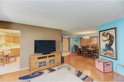 9420 S Melvina Avenue #2NW, Oak Lawn, IL 60453 - Photo 9