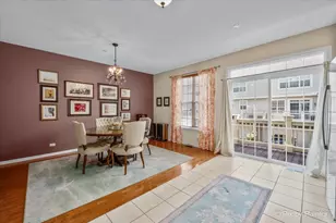 471 E Railroad Ave, Bartlett, IL 60103 - Photo 9