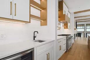 2714 N Magnolia Ave, Chicago, IL 60614 - Photo 11