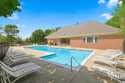 2326 Knollwood Court #W2, Schaumburg, IL 60194 - Photo 29