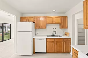 2326 Knollwood Ct, Schaumburg, IL 60194 - Photo 11