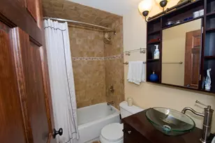 211 E Ohio St, Chicago, IL 60611 - Photo 7