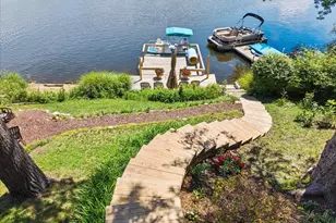 113 Hilltop Dr, Lake in the Hills, IL 60156 - Photo 35
