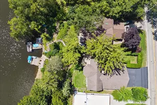 113 Hilltop Dr, Lake in the Hills, IL 60156 - Photo 33