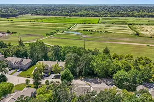 2741 Cobblestone Dr, Crystal Lake, IL 60012 - Photo 33