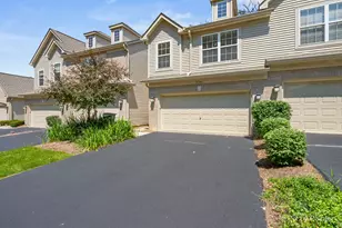 2741 Cobblestone Dr, Crystal Lake, IL 60012 - Photo 27