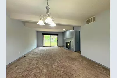 2157 Harbortown Circle #2157, Champaign, IL 61821 - Photo 7