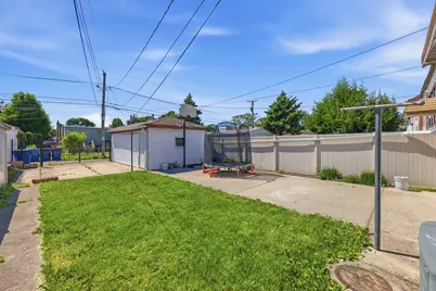 2516 S 56th Court, Cicero, IL 60804 - Photo 21