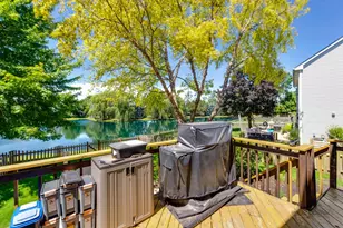 370 Ashford Ln, Grayslake, IL 60030 - Photo 35