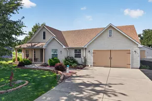701 Forrest Dr, Seneca, IL 61360 - Photo 3