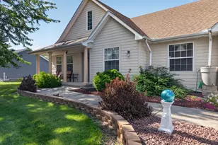 701 Forrest Dr, Seneca, IL 61360 - Photo 9