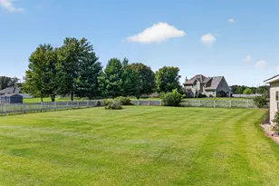 701 Forrest Dr, Seneca, IL 61360 - Photo 11