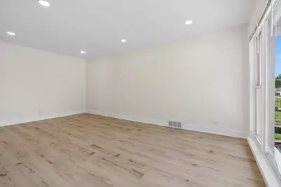 2934 W 103rd Street, Chicago, IL 60655 - Photo 3