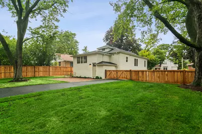 209 Raymond Avenue, Barrington, IL 60010 - Photo 23