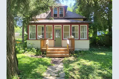 103 Center Street, Fox River Grove, IL 60021 - Photo 1