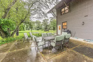 2330 Coach Rd, Long Grove, IL 60047 - Photo 25