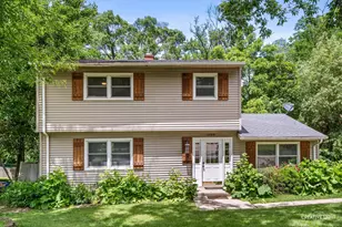 1108 Edwards Ave, Saint Charles, IL 60174 - Photo 1