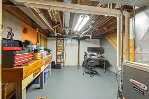 1020 S Gables Blvd, Wheaton, IL 60189 - Photo 21
