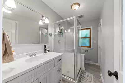 1020 S Gables Boulevard, Wheaton, IL 60189 - Photo 15