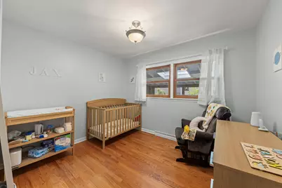 1020 S Gables Boulevard, Wheaton, IL 60189 - Photo 13
