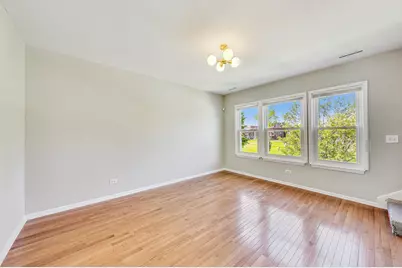 3761 S Lake Park Avenue, Chicago, IL 60653 - Photo 5