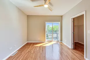 3761 S Lake Park Ave, Chicago, IL 60653 - Photo 19