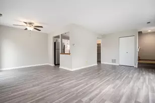 16212 Apple Ln, Tinley Park, IL 60487 - Photo 5