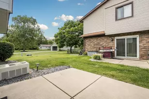 16212 Apple Ln, Tinley Park, IL 60487 - Photo 17