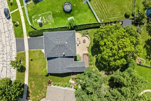 1350 S Rebecca Rd, Lombard, IL 60148 - Photo 33
