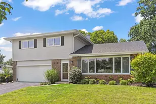 1350 S Rebecca Rd, Lombard, IL 60148 - Photo 27