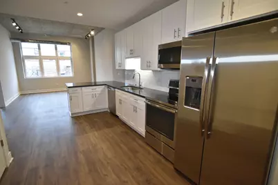 3833 N Broadway Street #620, Chicago, IL 60613 - Photo 5