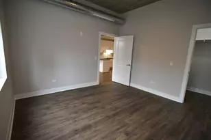 3833 N Broadway St, Chicago, IL 60613 - Photo 11