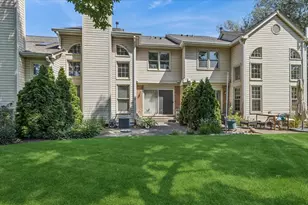 1315 Cheswick Ct, Wheeling, IL 60090 - Photo 19