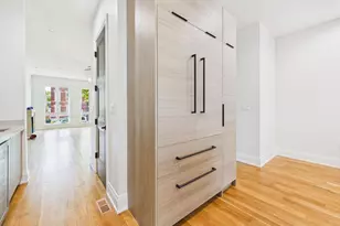 2638 W Superior St, Chicago, IL 60612 - Photo 9