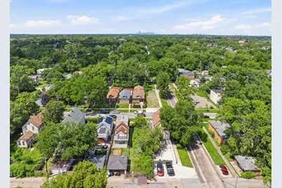 305 W 117th Street, Chicago, IL 60628 - Photo 7